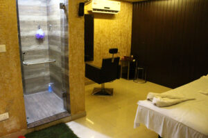 Best spa & salon services in Rajpur Road Dehradun